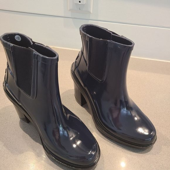 Hunter rubber rain boots - Picture 2 of 10